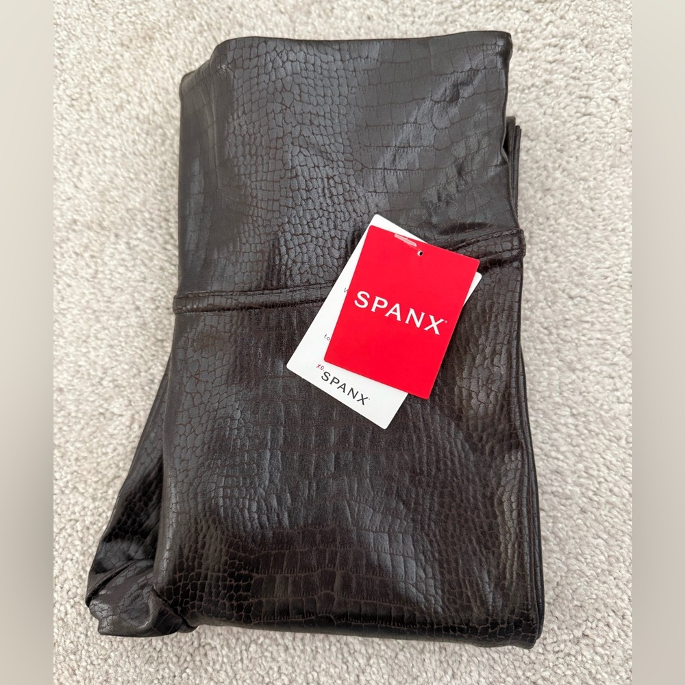 Brand New Spanx Croc Shine Faux Leather Leggings / New with Tags - Brown/Black - Picture 4 of 6